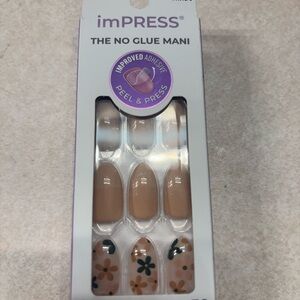 imPRESS Easy Application Press-On Nails